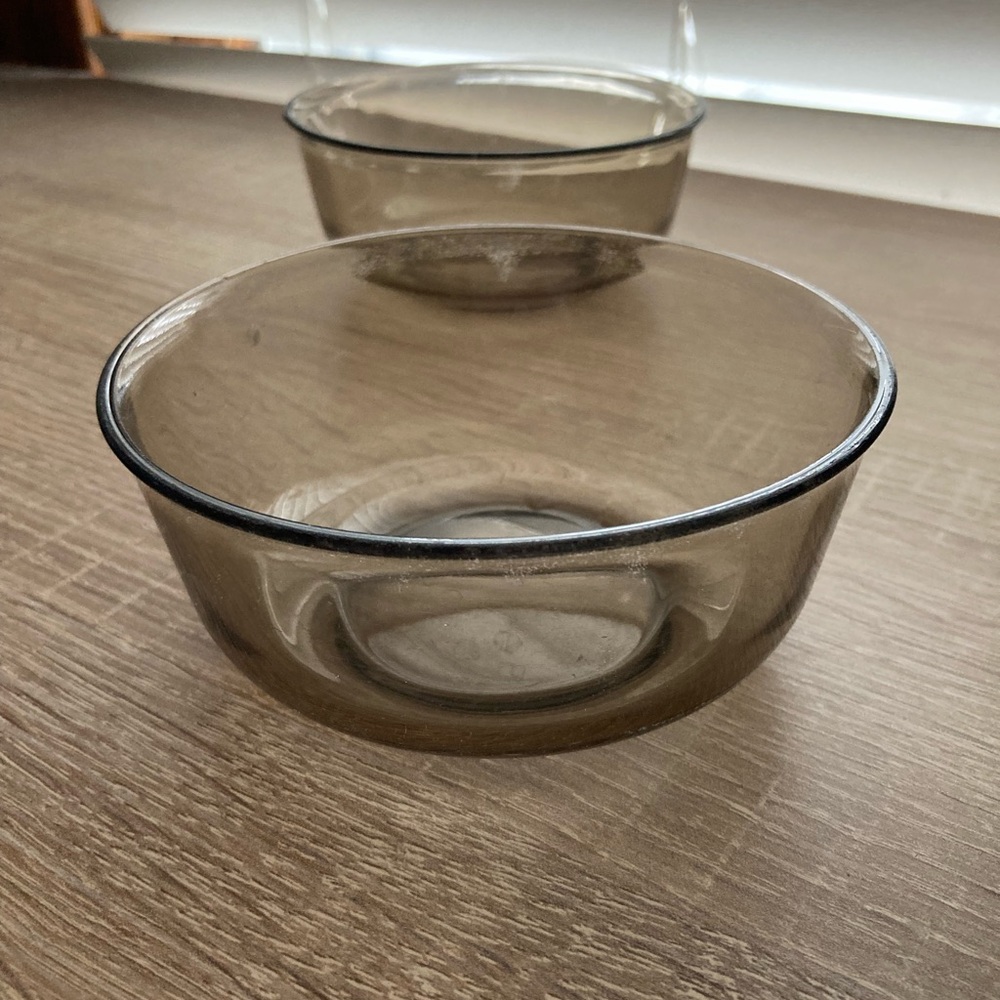 Set of 2 Arcoroc France Smoky Glass Bowls 🖤🖤✨ - Picture 7 of 7